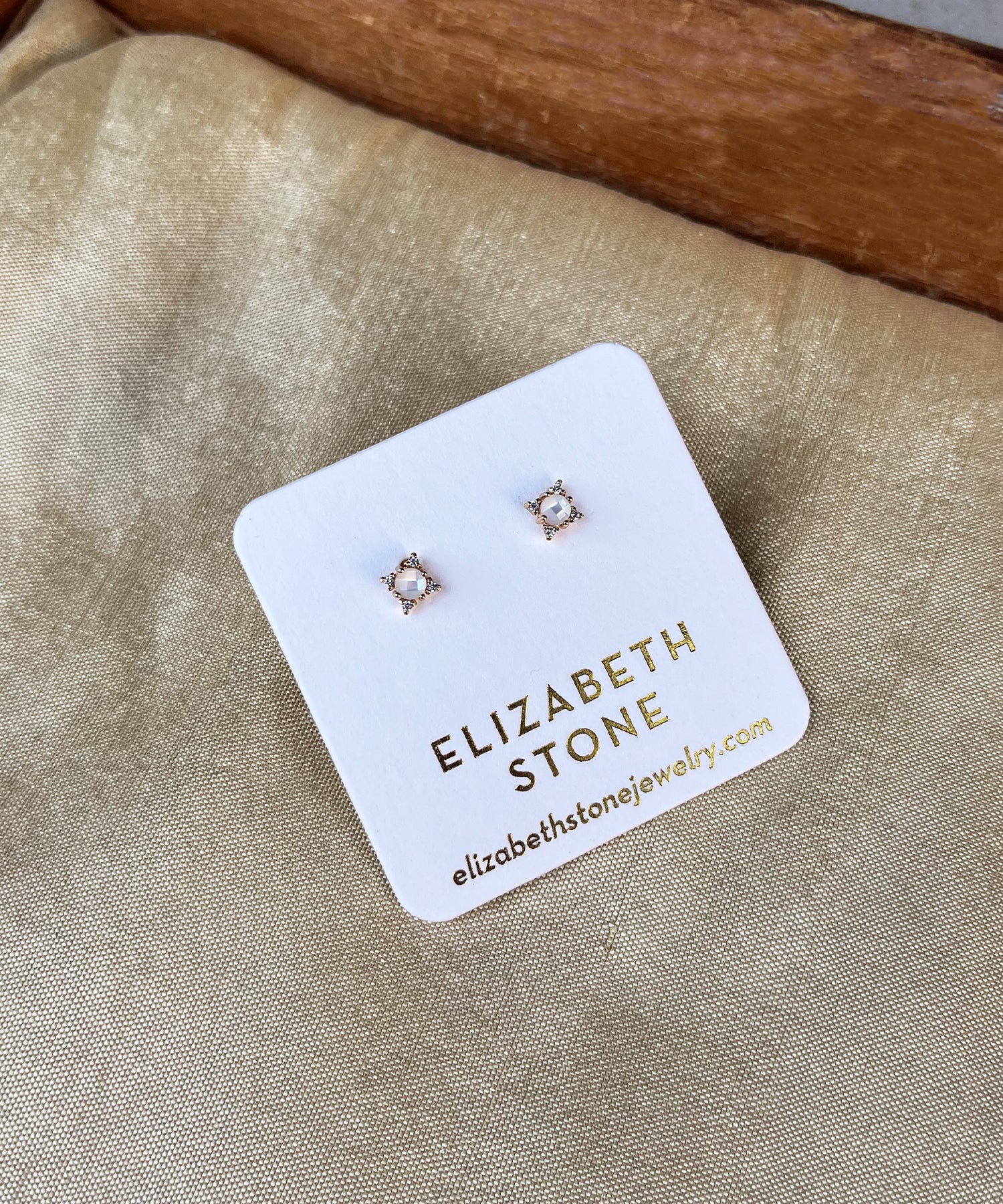 ELIZABETH STONE Petit earring