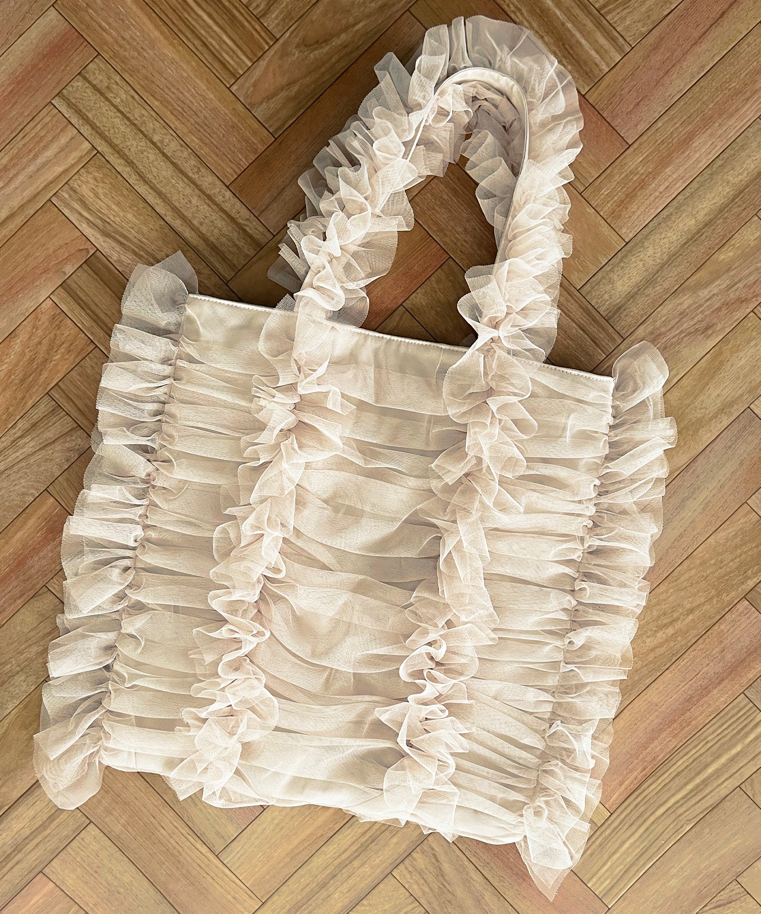 Tulle shirring tote