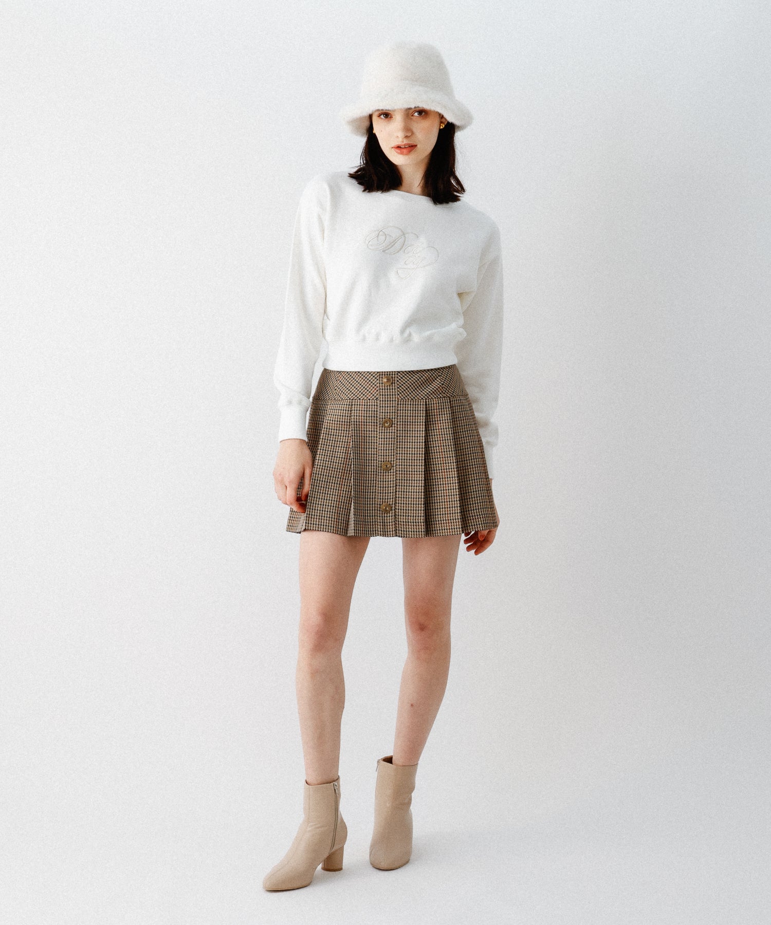 [Reservation] Pleated mini skirt