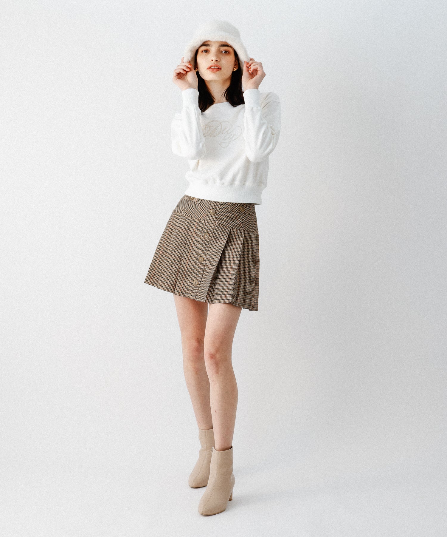 [Reservation] Pleated mini skirt