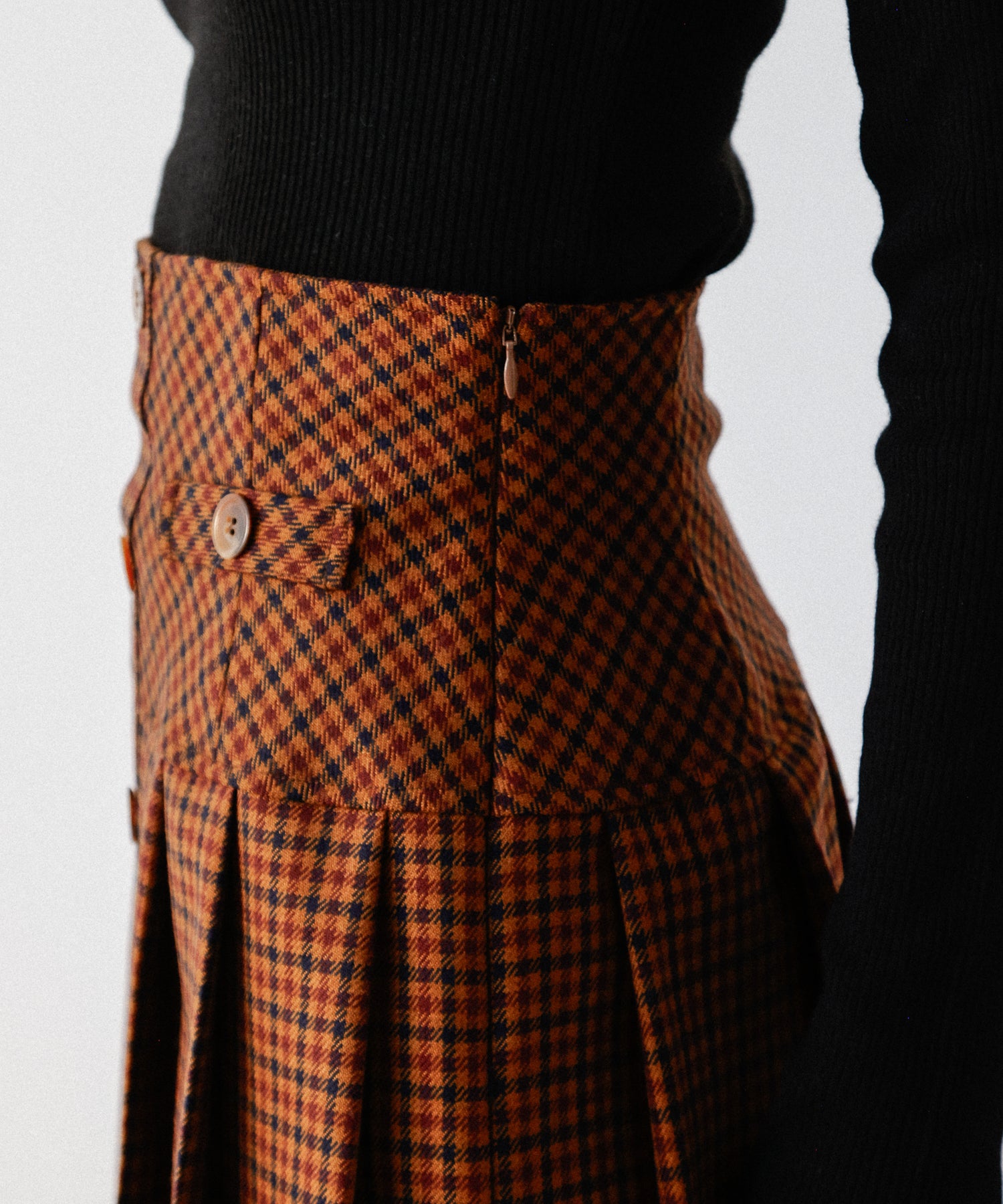 [Reservation] Pleated mini skirt