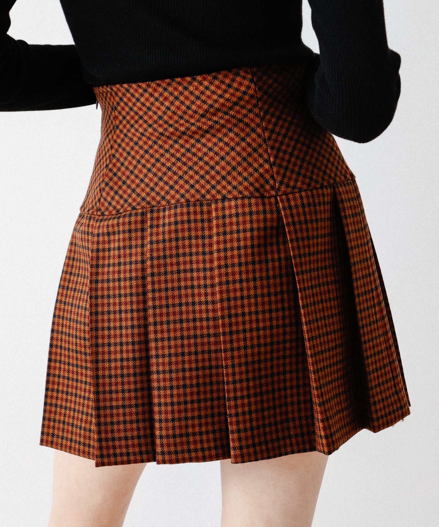 [Reservation] Pleated mini skirt