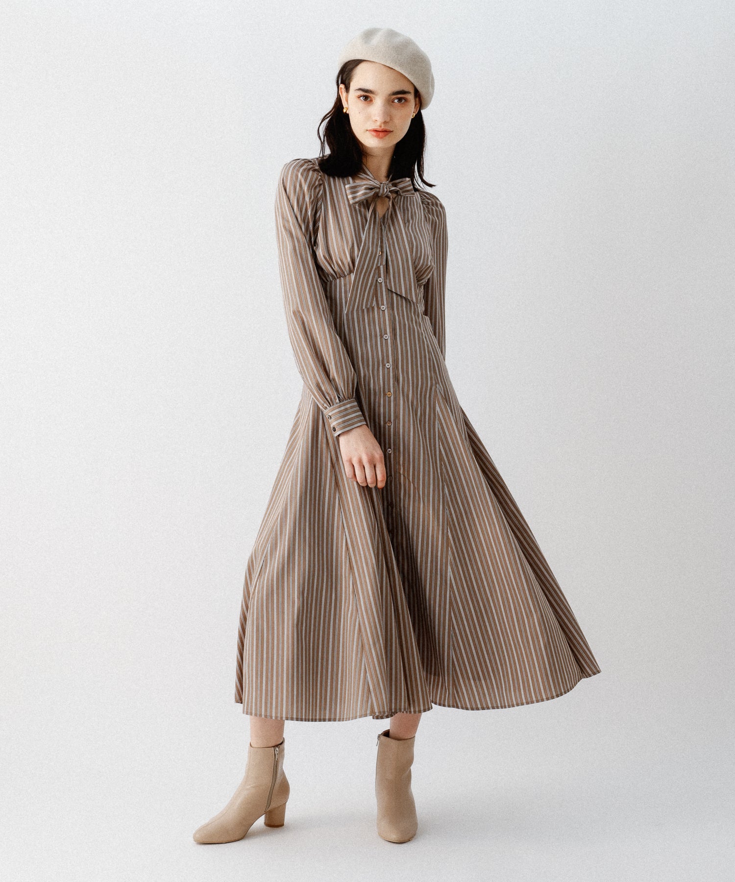 [Reservation] Stripe bow tai dress